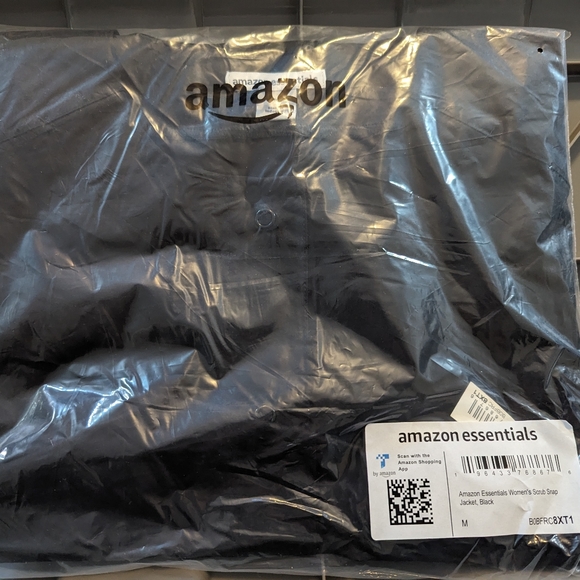 NWT Women's Scrub Jacket - Picture 2 of 2